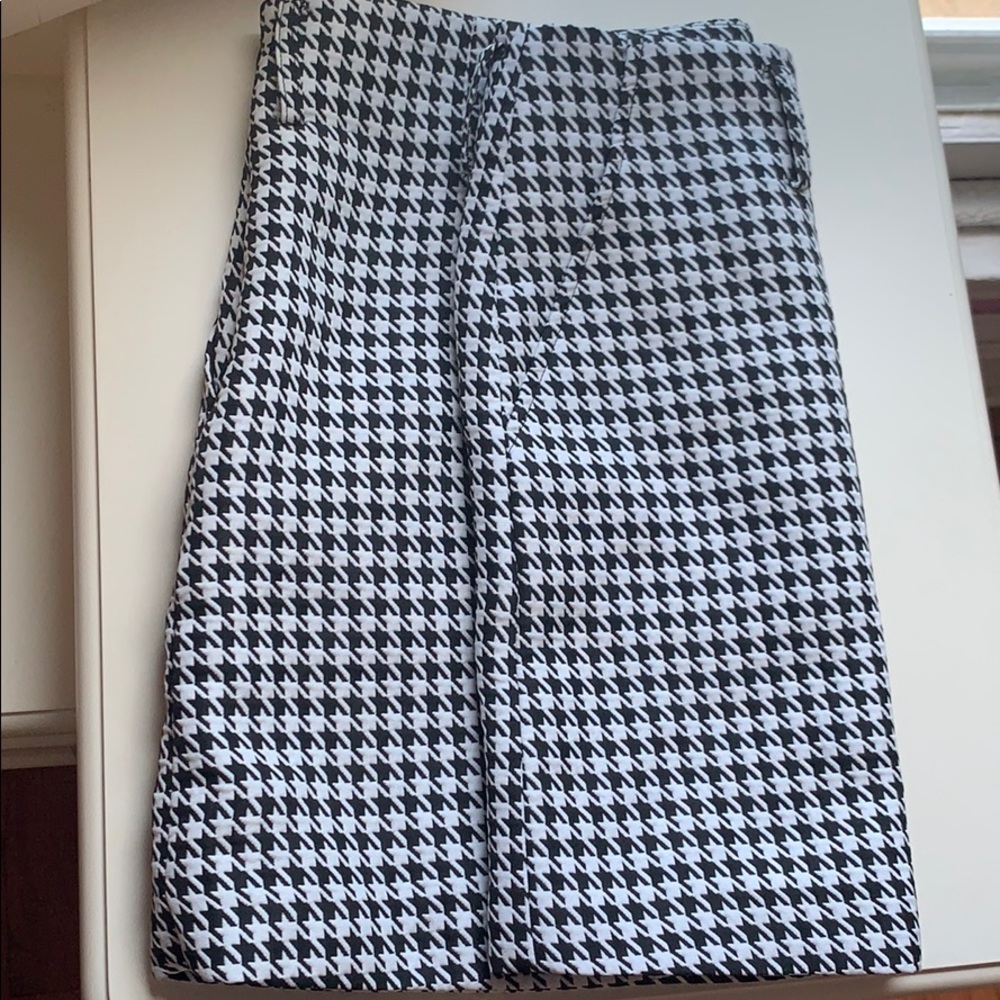 Black & White Star Skirt 💫